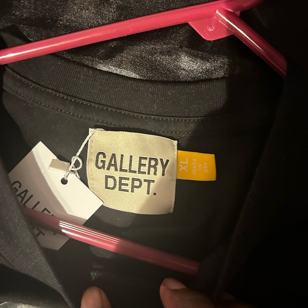 Gallery dept. Art that kills